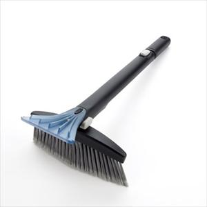 Good Grips Extendable Twister Snow Brush