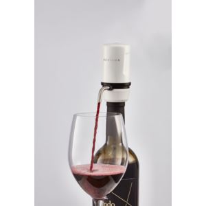 Travel Portable Electric Aerator w/ Corkscrew White